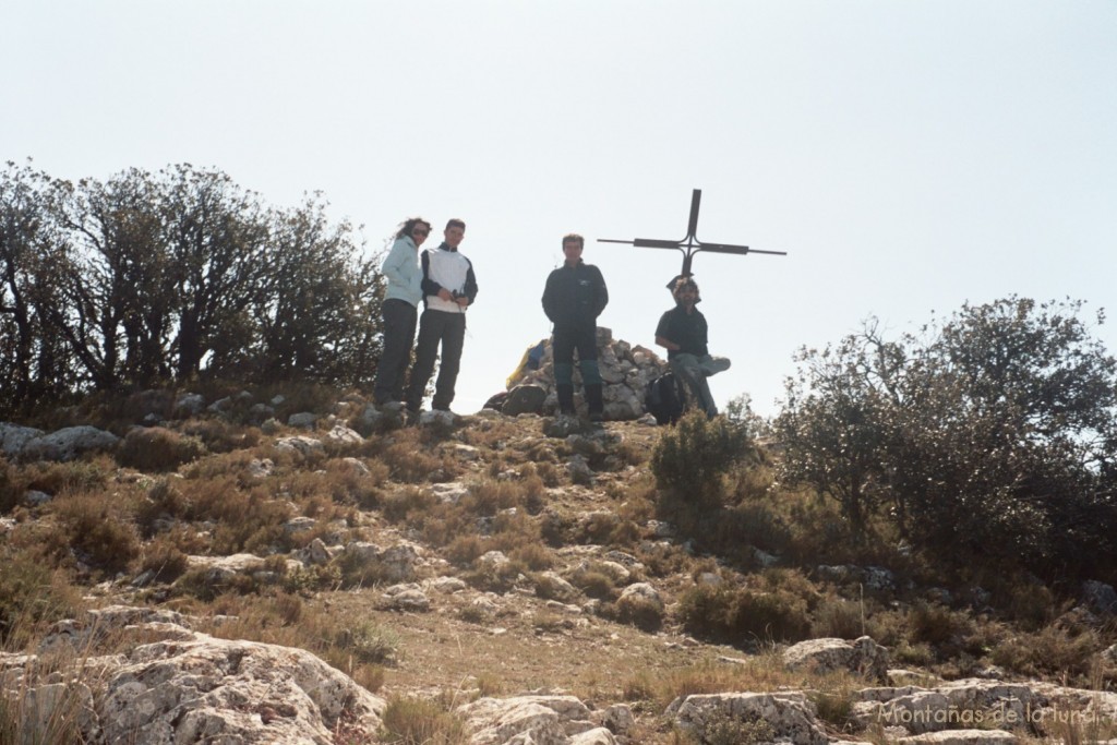 Cruz de La Teixereta, 1.337 mts., en el centro Joaquín y a la derecha Jesús